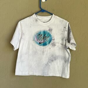 Nike white mini cropped short air brush front‎ graphic size large